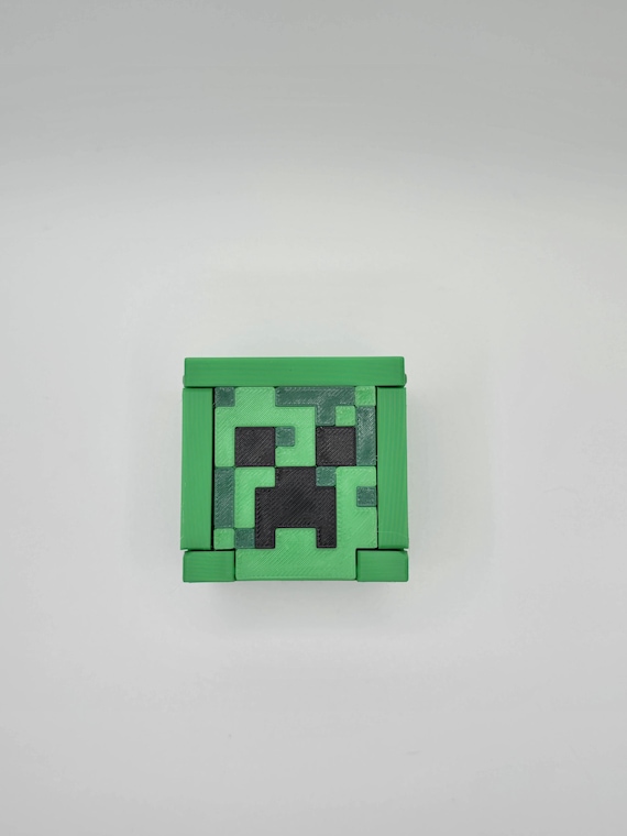 3D Printed Minecraft Creeper Head Nintendo Switch Game Case (13 Games)