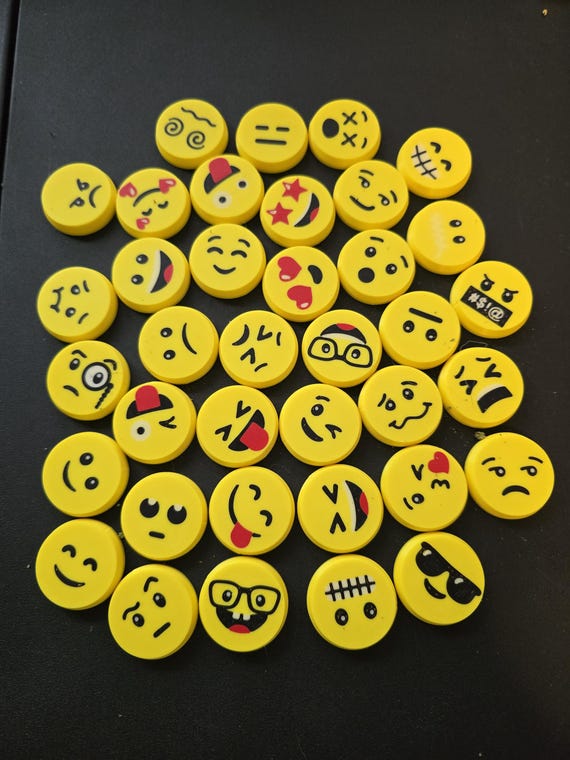 Emoji Fidget Keychains | Clicky Button Fun | Choose Your Favorite