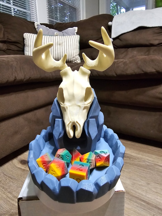 3D Printed Mini Deer Skull Dice Tower: Portable Gaming Accessory