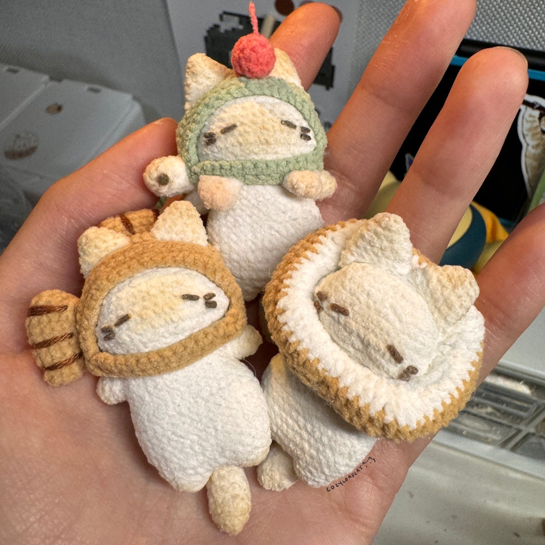 taiyaki cat bread hat