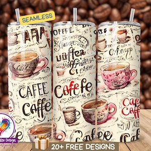 Peut inclure: Trois gobelets en acier inoxydable avec un motif sans couture sur le thème du café. Les gobelets sont décorés d'un fond crème et de tasses à café brunes, rouges et noires, de grains de café et des mots "Caffe", "Coffee" et "Caf".