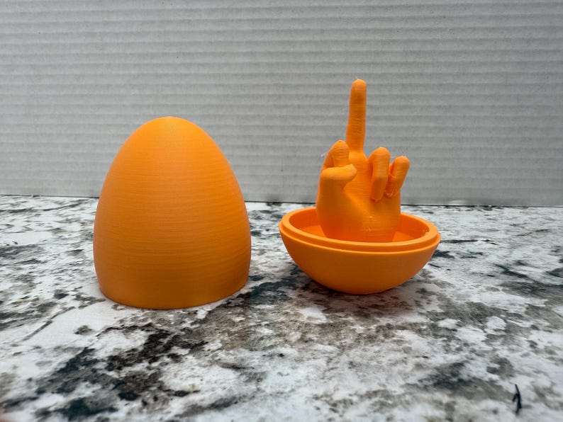 Adult Easter Egg – Easter Basket Filler with Fun Surprise Inside! - Middle Finger bild 2
