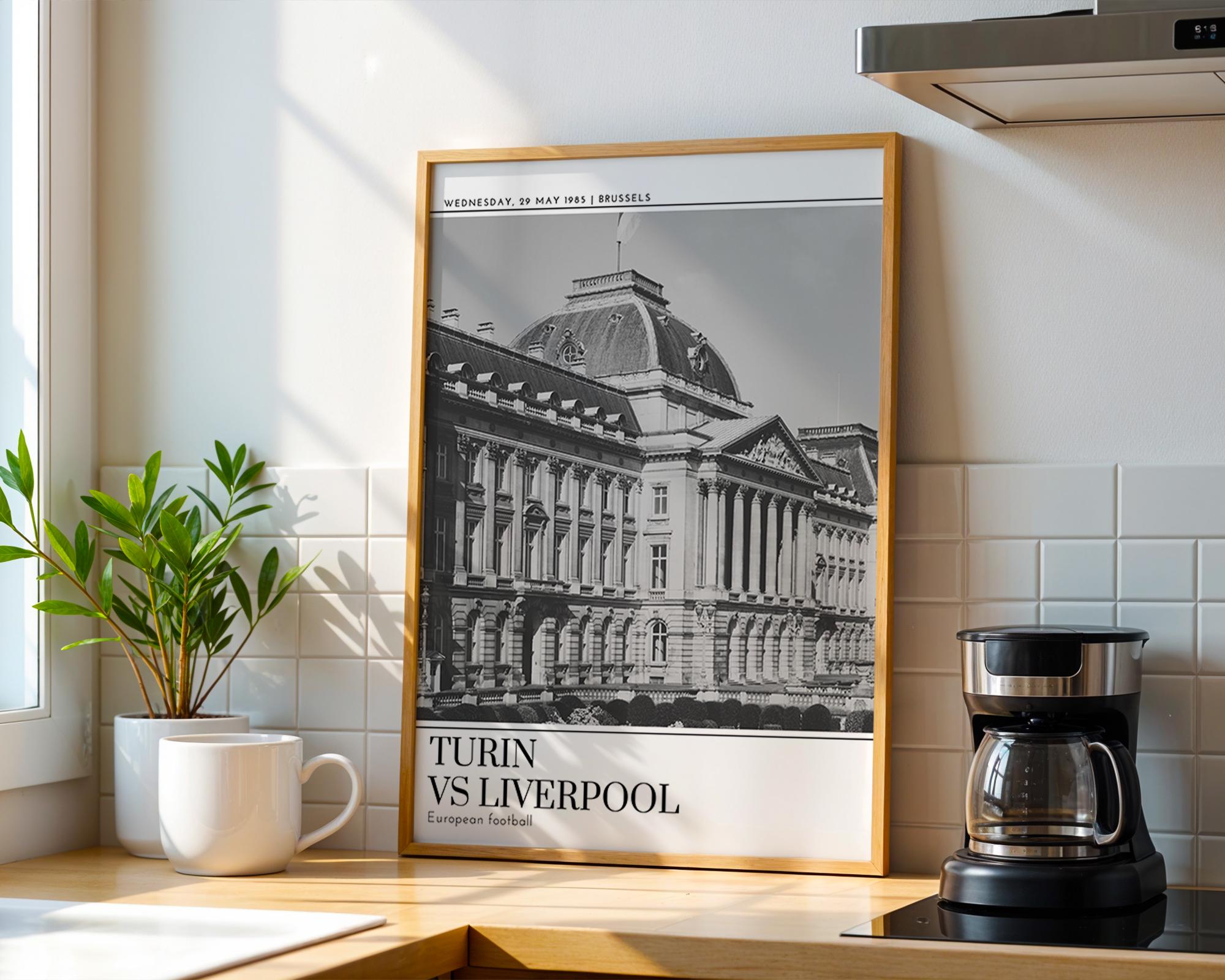 POSTER JUVENTUS 1984-1985 CAMPIONI D'EUROPA PLATINI