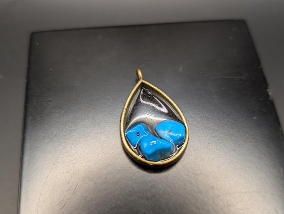 Howlite Necklace - Electric Blue Geology Pebble Jewelry