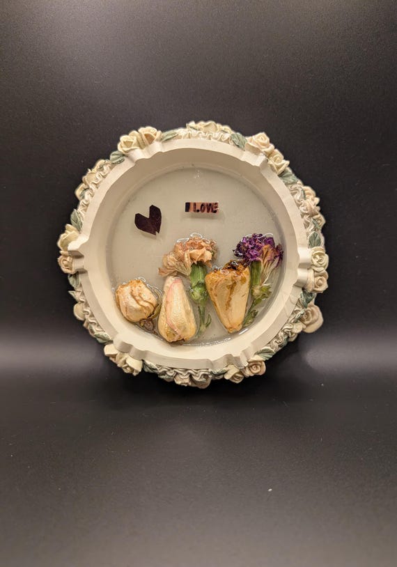 Repurposed Dried Flower Art - Upcycled Round Wall Hanging