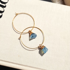 Dainty Large Hoop Earrings Raw Aquamarine Crystal Gold Hoops March Birthstone Jewelry Natural Clear Blue Aquamarine Gemstone Gift for Woman