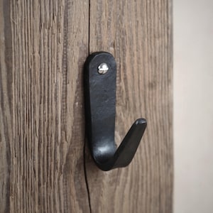 Gancio appendiabiti | Gancio per guardaroba | Gancio per asciugamani | forgiato a mano | ferro battuto | nero