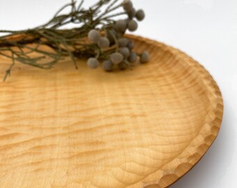 Flat Dinner Plate, Round Wooden Tray, Wood Plates Eating, Hand Carved bowl, Wooden Fruit Bowl, Natural Tray, Housewarming Gift