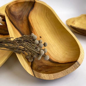 Hand Turned Walnut Wooden Bowl, Wood Bowl Oblong, Salad Bowl, Handcrafted Earthy Home Accents, Artisanal Kitchen Centerpiece, Primitive Bowl