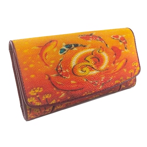 Auténtica billetera triple de cuero Stingray para mujer Color amarillo naranja carpa número 9 patrón bolso clásico nuevo regalo para ella