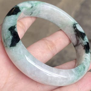 Burmese Jade Bangle Jadeite Type A Premium Grade Beautiful Glass Pattern Size 56 mm.