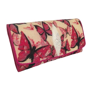 Cartera triple de piel auténtica Stingray para mujer, monedero clásico con patrón de mariposa de Color rosa, nuevo regalo para ella