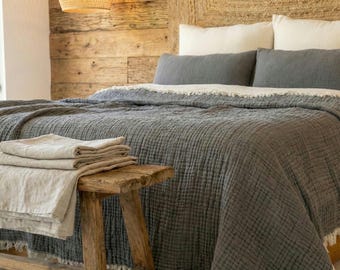 Kingsize biologisch mousseline dekbed, Turkse katoenen quilt, boho plaid met kwastje
