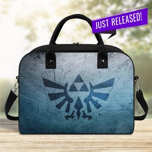 Legend of Zelda Laptop Bag, Hylian Crest Travel Bag, Gamer Computer Bag, Zelda-Inspired Work Tote, Geeky Gift for Gamers