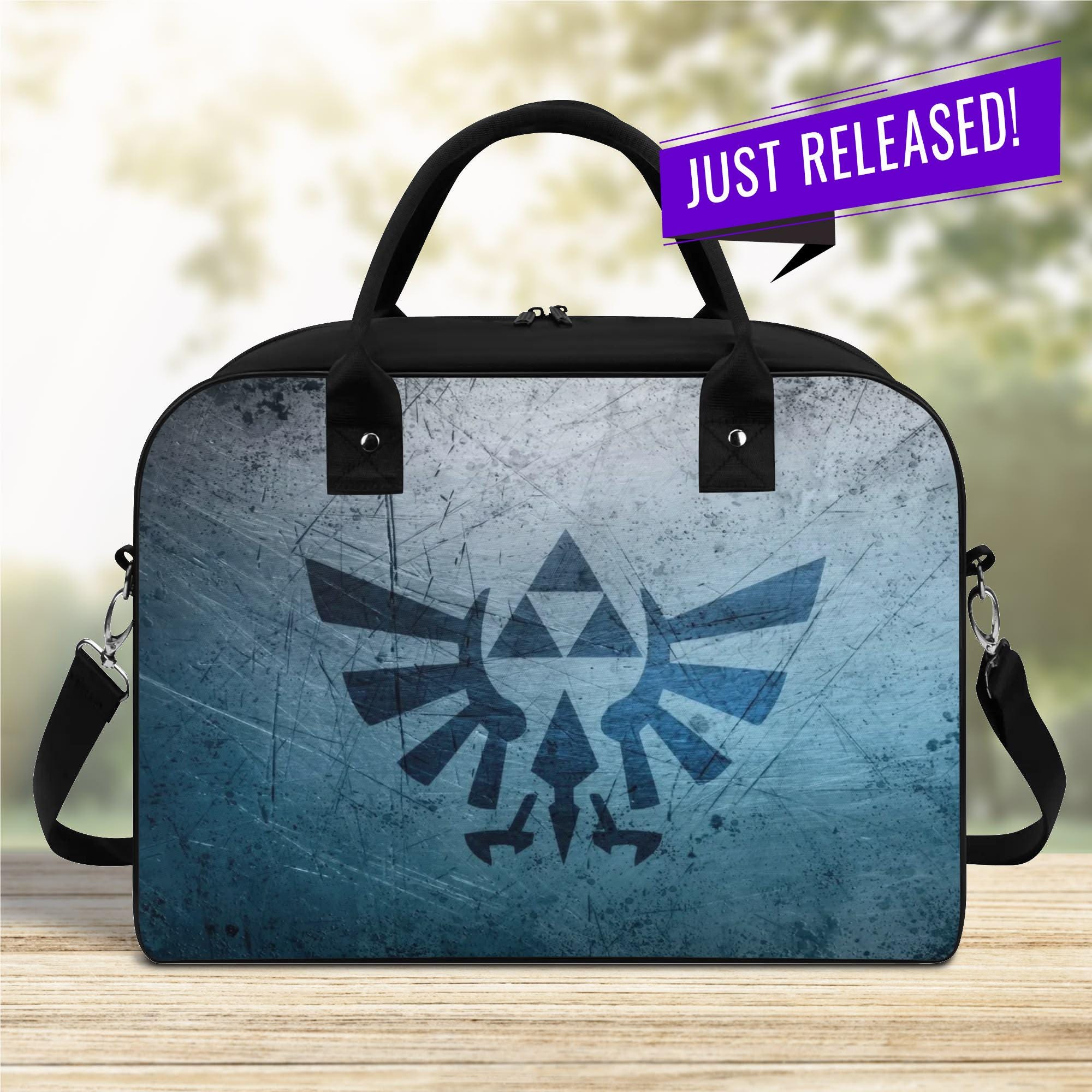 Legend of Zelda Laptop Bag, Hylian Crest Travel Bag, Gamer Computer Bag,  Zelda-Inspired Work Tote, Geeky Gift for Gamers