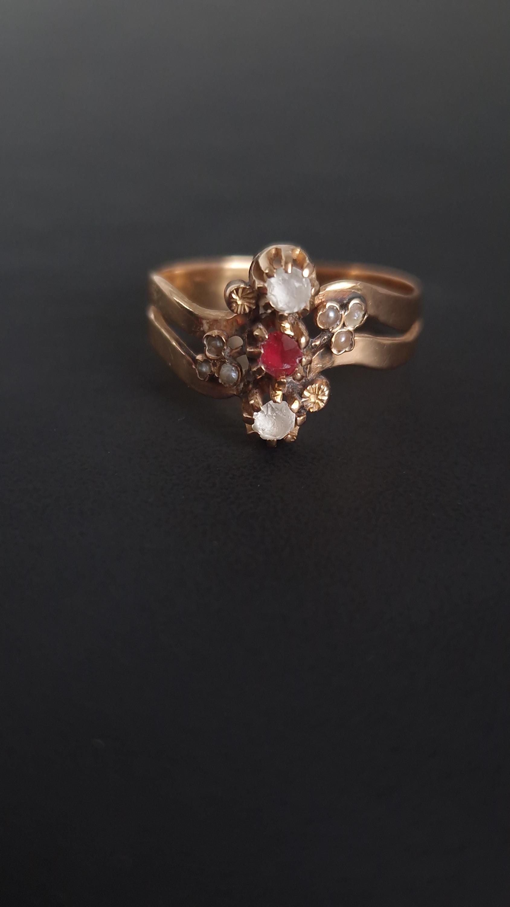 Bague Victorienne En Or Rose 18k - Nœud Ciselé Finement, Style Circa 1900
