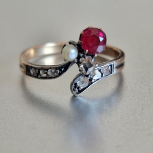 Antique Ruby, Diamond & Pearl Bypass Ring in 18K Rose Gold and Silver | Victorian / Edwardian Ring