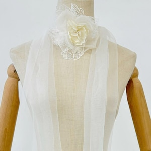 Delicate Lace&Tulle Bridal Scarf,Wedding Neck Sash,Beige Bridal Neck Scarf,Bride Scarf Choker,Soft Long Tulle and Minimalist Wedding Scarf
