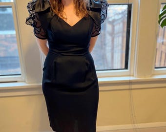 Black lace 80s puffy shouldered bow tie party dress small, size 8