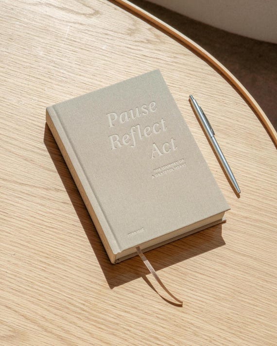 3 Year Gratitude Journal - Undated Daily Reflection Journal, Linen Hardcover, Memory Diary, Mindfulness Gift