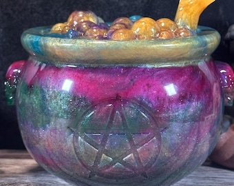 Handmade Resin Cauldron Container with Lid | Witchy Altar Storage Jar, Potion Decor