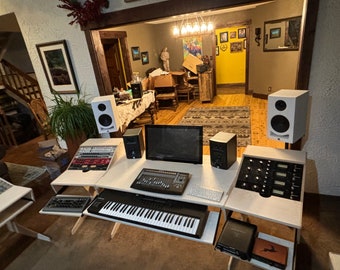 Trinity Desk Designs Producers Desk