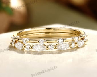 Marquise Moissanite Ring Yellow Gold, Vintage Moissanite Engagement Ring, Elongated Diamond Alternative, Unique Wedding Ring for Her