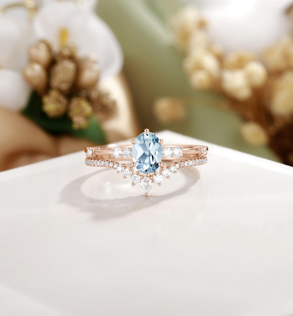 Aquamarine Diamond Ring Delicate Aquamarine Ring 18ct White Gold
