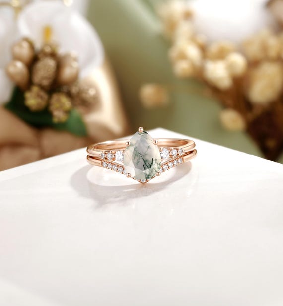 Pear Shaped Moss Agate Engagement Ring Set, Vintage Moss Agate