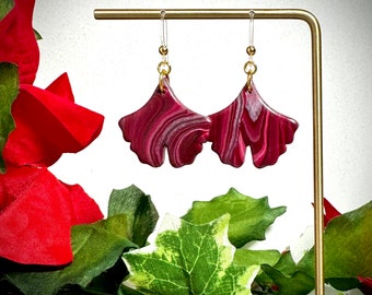 Hypoallergenic Marbled Burgundy/Wine Leaf Dangles