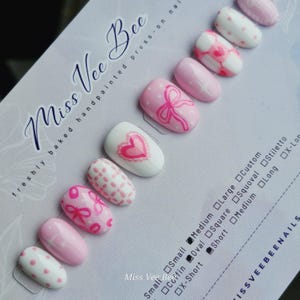 Lil Baby Pink Coquette, unghie finte di lusso, fatte a mano, riutilizzabili e dipinte a mano, pronte da indossare