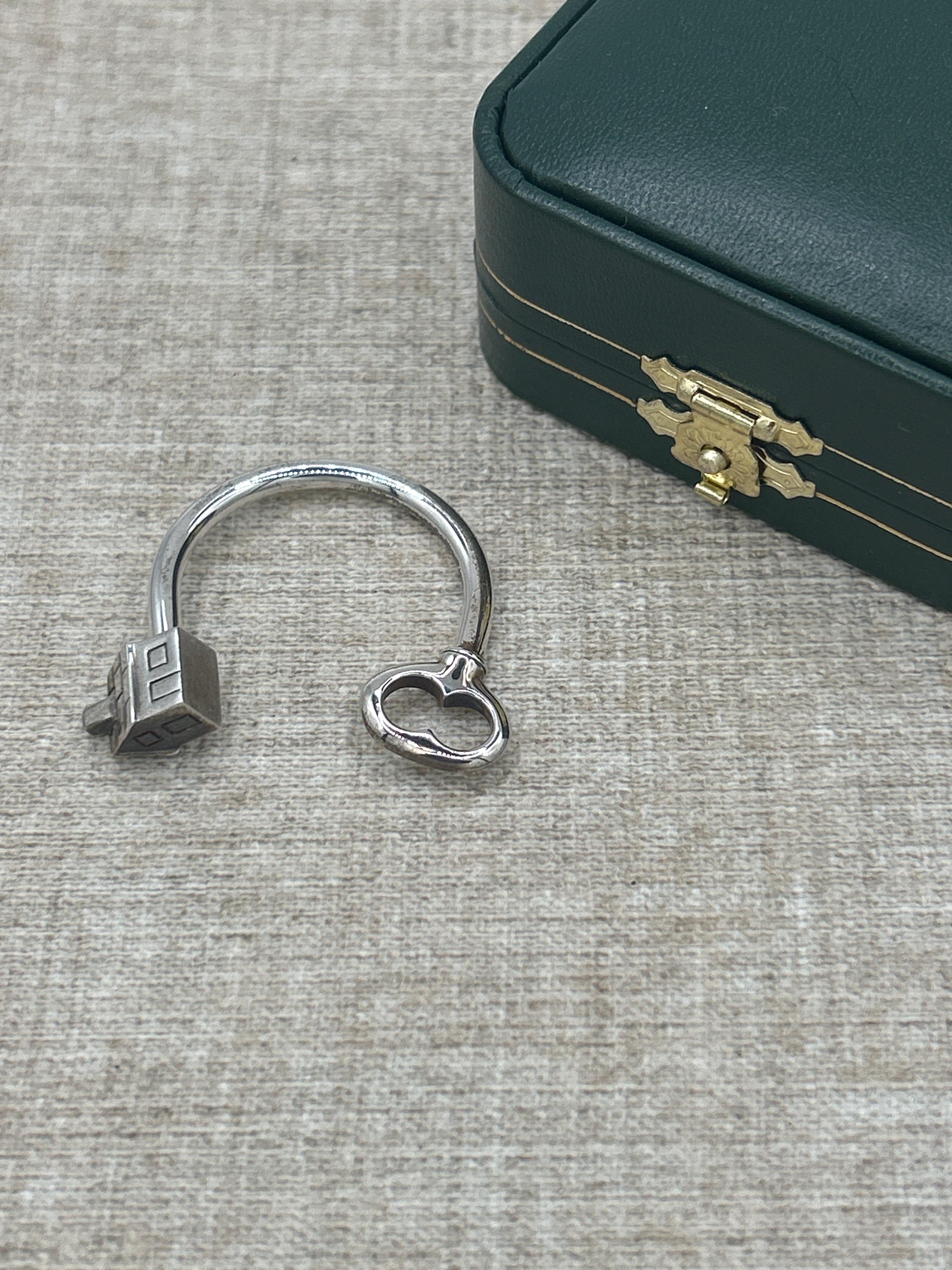 Tiffanys and co key ring - Etsy 日本