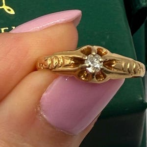 Antique Victorian .10ctw claw mounting Mined Natural old mine cut Diamond 14K Rose solid gold pinky ring size 6.25
