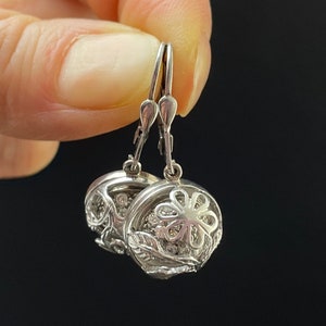 Vintage Pair Of Silver 925 Earrings