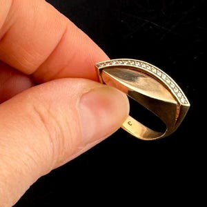 Vintage Silver 925 Ring With Stones. Gold Plated