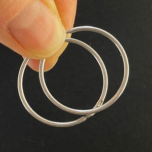 Vintage Pair Of Silver 925 Earrings