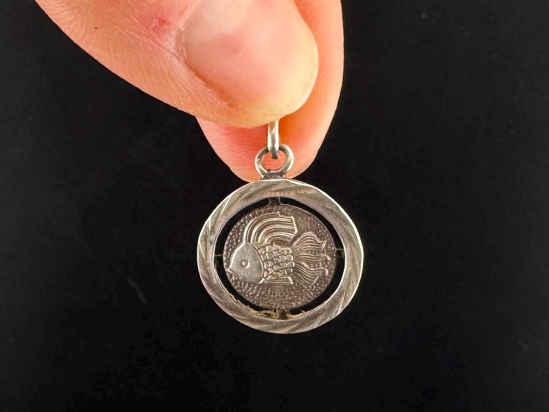 Vintage Silver Pendant 925 Zodiac Fish - Etsy