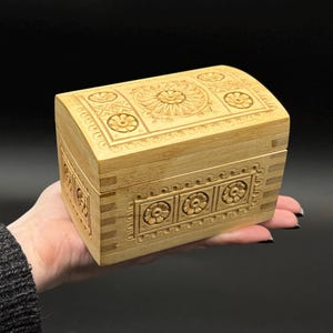 Vintage Ukrainian Wooden Box. Wood carving