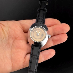 Vintage USSR Wrist Watch Zarya. Women Mechanical Watch