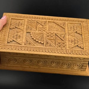 Vintage Ukrainian Wooden Box. Wood carving
