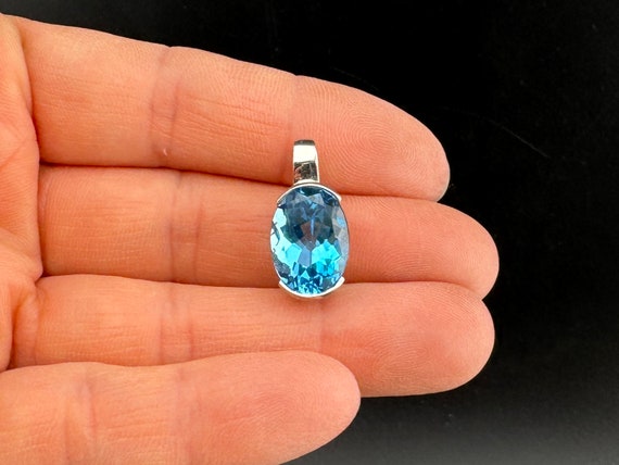 ヴィンテージ 純銀＆ブルーストーンペンダント 純銀ネックレス付き ヴィンテージ シルバー 925 ペンダント ブルーストーン付き