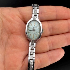 Vintage USSR Wrist Watch Luch. Women Mechanical Watch
