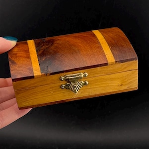 Vintage  Wooden Casket