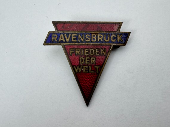 Vintage GDR badge. A commemorative badge , dedicated to the memory of the prisoners of the Nazi women's concentration camp Ravensbrück.
