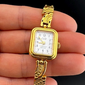 Vintage Wrist Watch Solo. Women Mechanical Watch