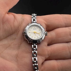 Vintage USSR Wrist Watch Zarya. Women Mechanical Watch