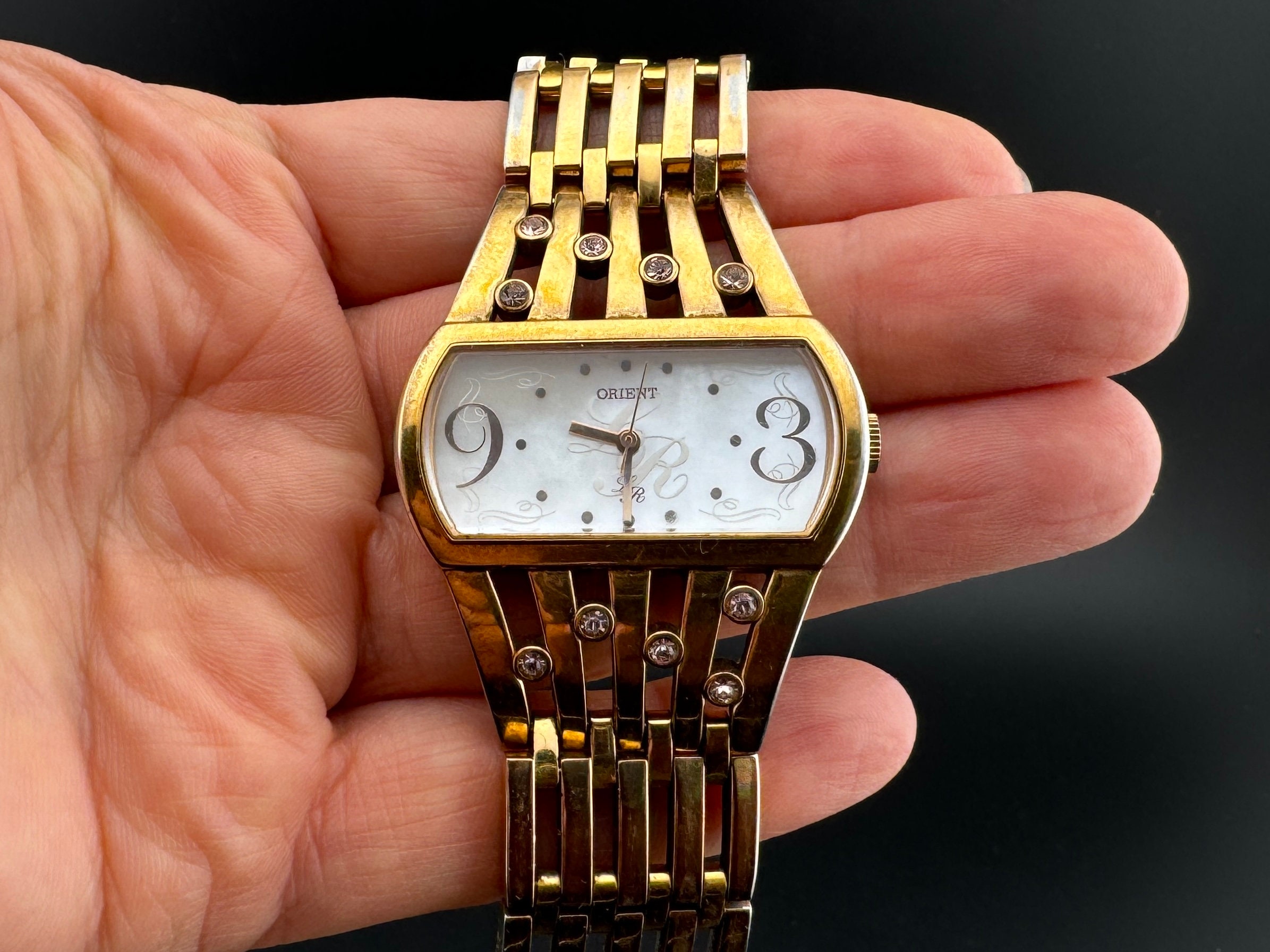 Montre Femme Vintage QMAX Boîte 11 - Mécanique à Remontage Manuel, 17 Rubis, Plaquée Or