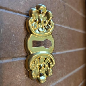 vintage original  E-22 Polished Unlacquered Brass Victorian Stamped Small Keyhole