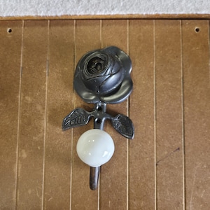 vintage metal wall mount rose shape hook with white ceramic knob- curtains, towels coats robes