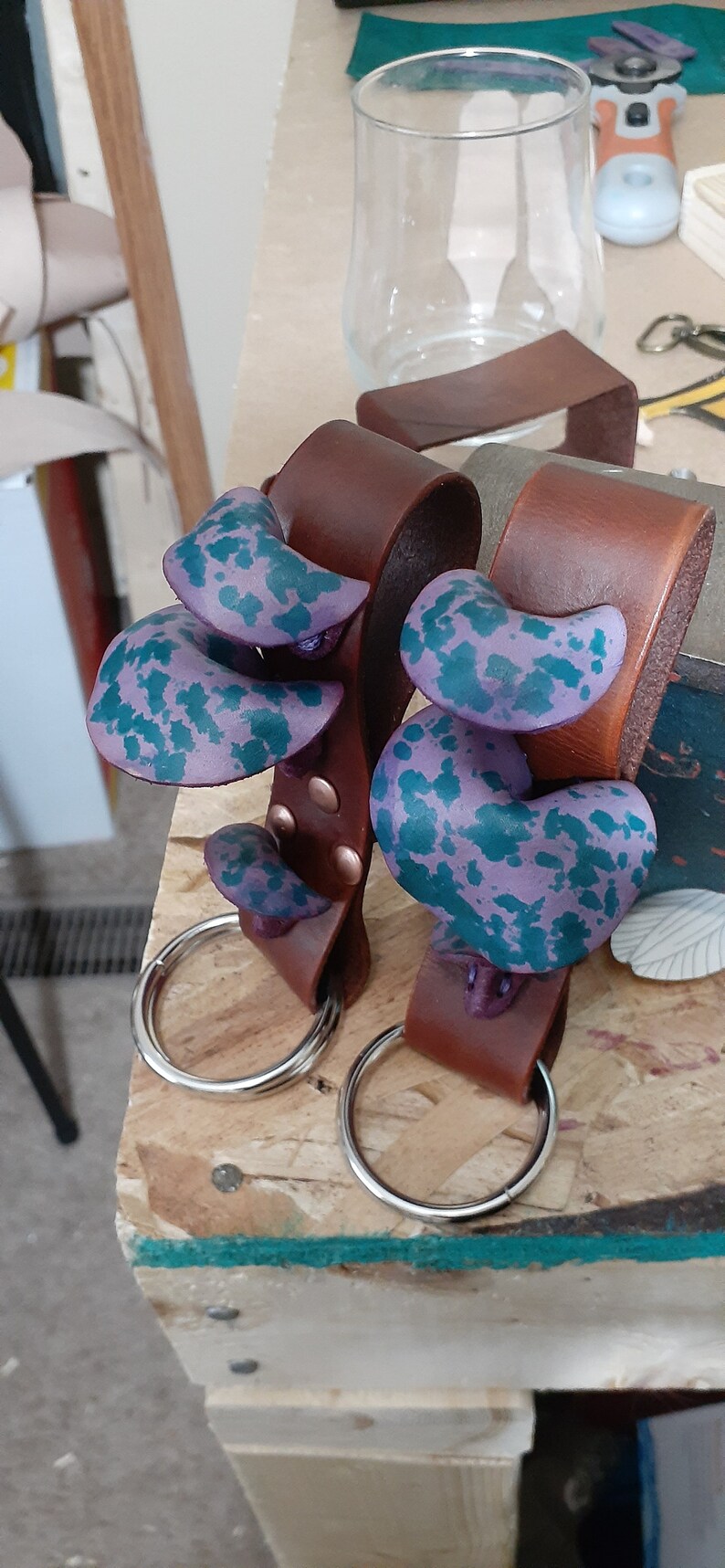 Green Teacup Holster and Leaf Skirt Hike Accessory Set main image 1